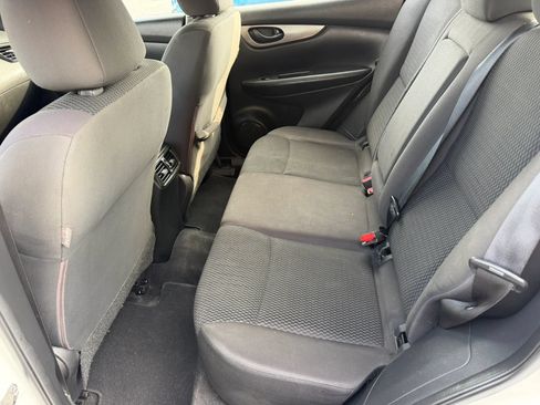 Used 2017 Nissan Rogue Sport S w/ S Appearance Package AWD/4WD image 11