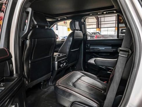 Used 2019 Ford Expedition Limited w/ Equipment Group 303A image 34