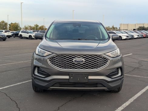 Used 2024 Ford Edge SEL image 9