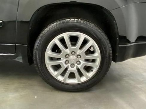 Used 2016 GMC Acadia Denali AWD/4WD image 18