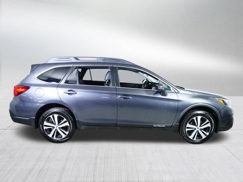Used 2019 Subaru Outback 2.5i Limited w/ Protection Package #1 AWD/4WD image 8