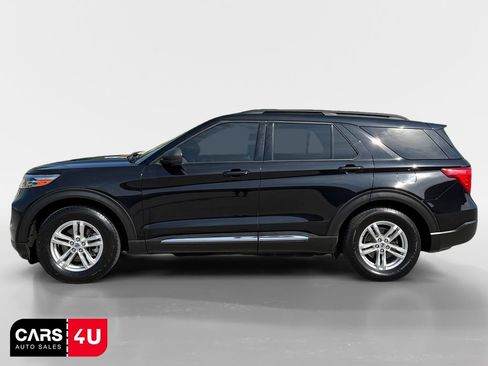 Used 2020 Ford Explorer XLT w/ Comfort Package RWD image 4