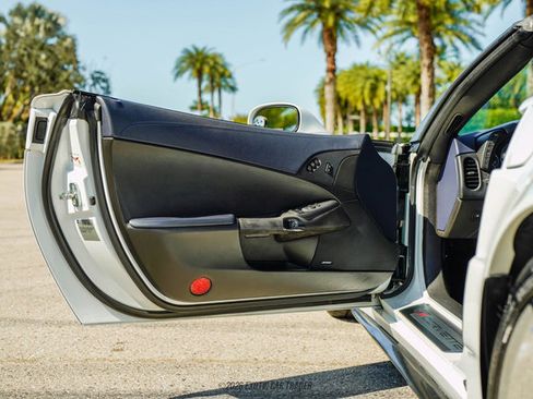 Used 2013 Chevrolet Corvette Grand Sport w/ 4LT Preferred Equipment Group image 32