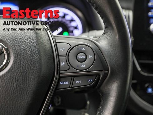 Used 2024 Toyota Camry SE image 18