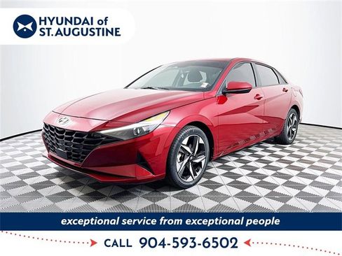 Certified 2023 Hyundai Elantra SEL w/ Convenience Package image 1