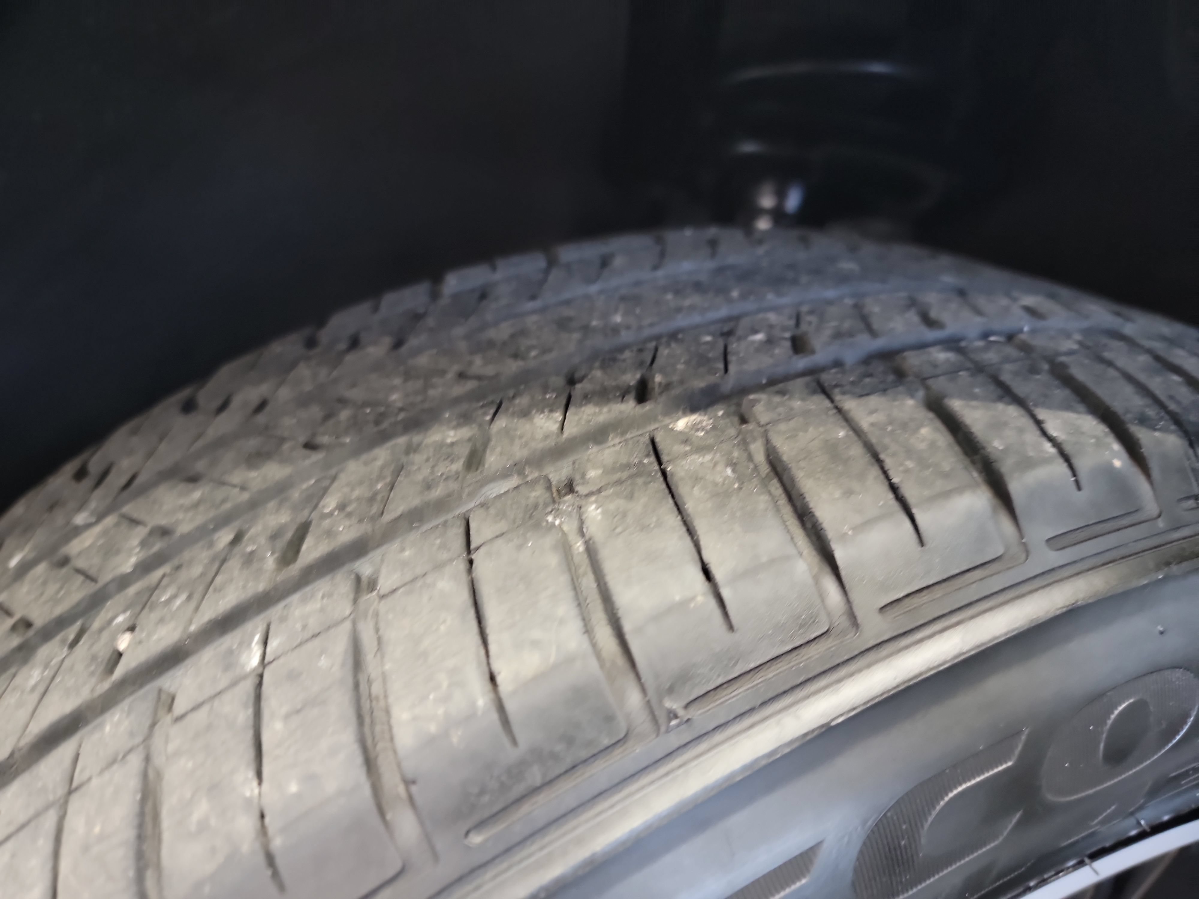 Used 2022 Ford Escape SE w/ SE Sport Appearance Package FWD image 30