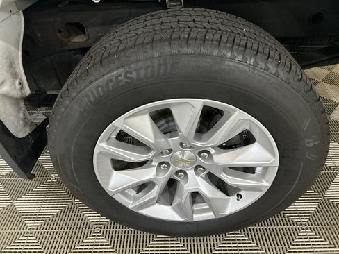 Used 2021 Chevrolet Silverado 1500 Custom RWD image 11