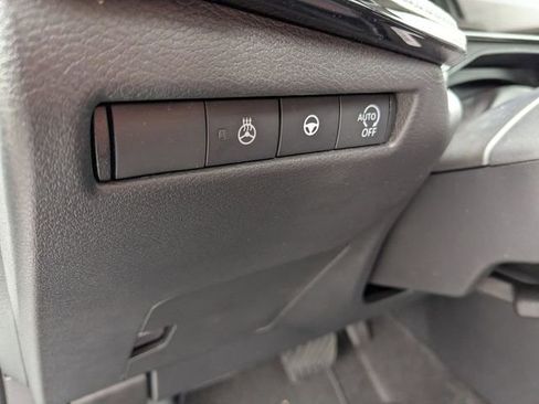 New 2026 Nissan Kicks SR w/ SR Premium Package FWD image 13