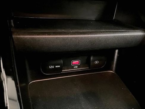 Used 2023 Kia Forte GT-Line w/ GT-Line Technology Package FWD image 31