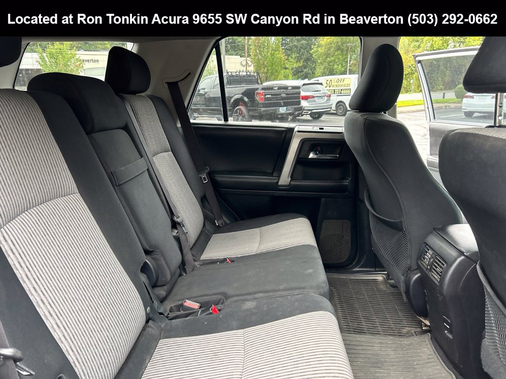 Used 2015 Toyota 4Runner SR5 AWD/4WD image 12