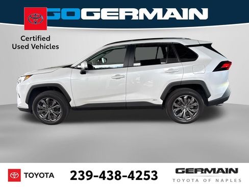 Used 2025 Toyota RAV4 XLE Premium image 3
