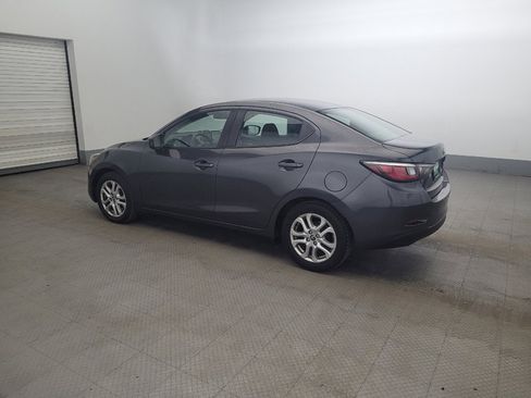 Used 2018 Toyota Yaris iA image 3