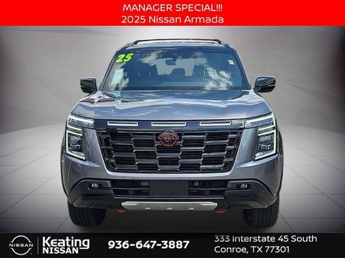 Certified 2025 Nissan Armada PRO-4X AWD/4WD image 2