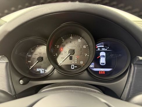 Used 2022 Porsche Macan GTS image 17
