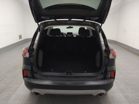 Used 2021 Ford Escape SE image 29