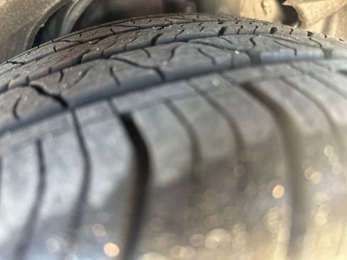 Used 2024 Ford Mustang GT Premium image 30