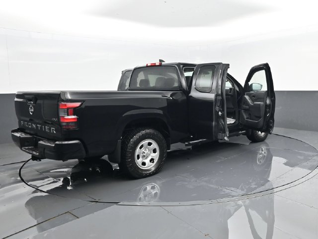 Used 2022 Nissan Frontier S AWD/4WD image 27