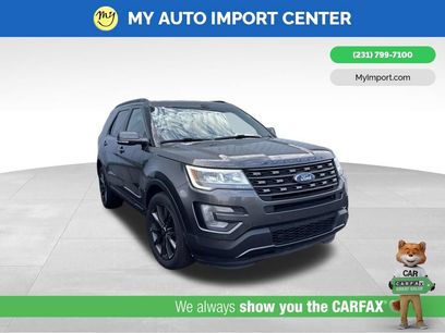 Used 2017 Ford Explorer XLT w/ Equipment Group 202A