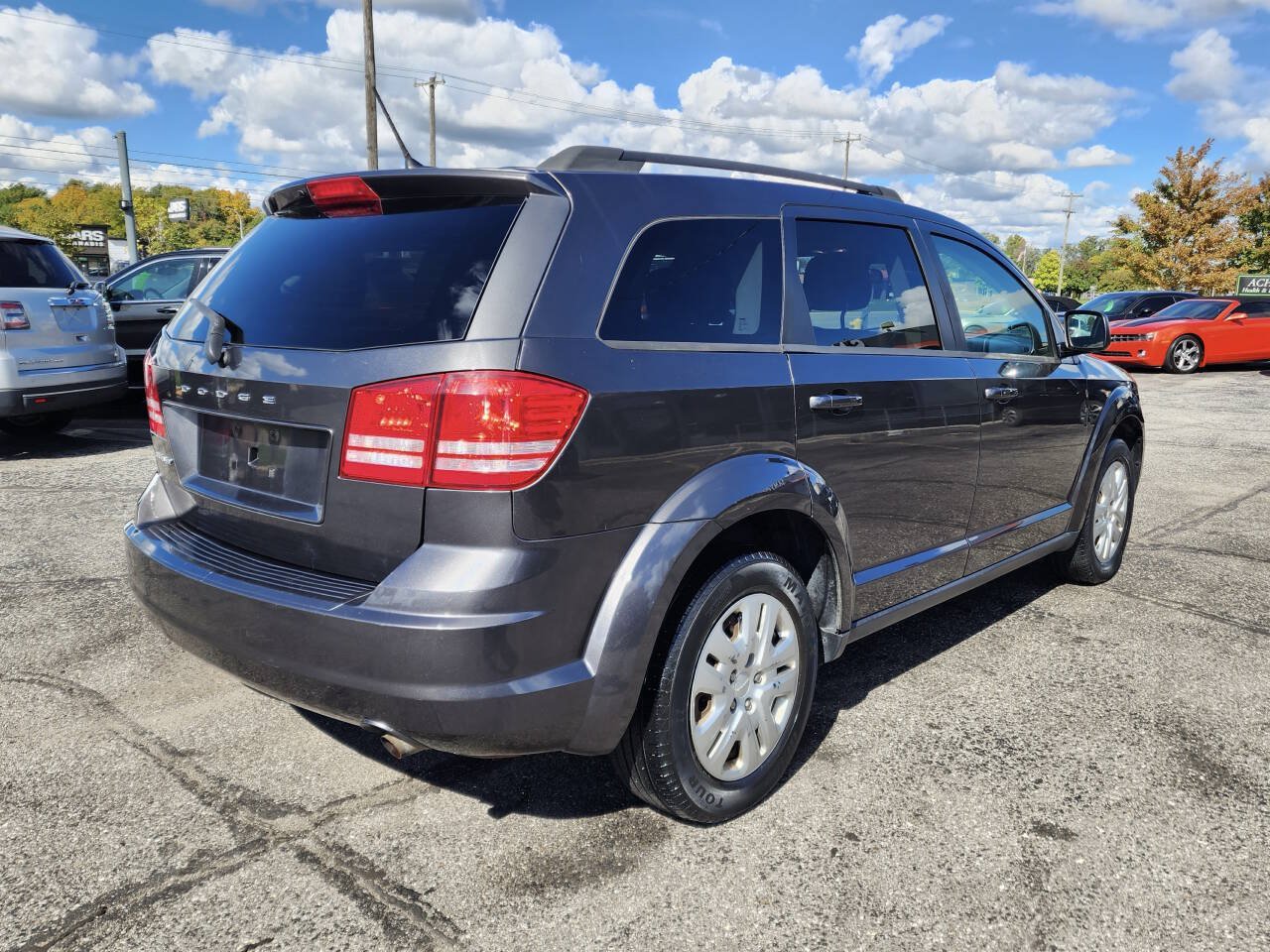 Used 2017 Dodge Journey SE w/ Flexible Seating Group FWD image 11