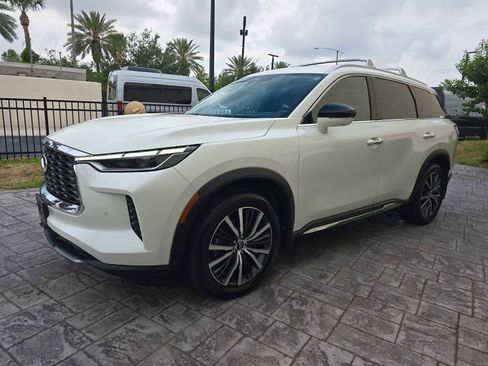 Used 2023 INFINITI QX60 Sensory w/ Cargo Package AWD/4WD image 8