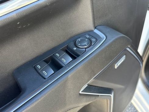 Used 2022 Chevrolet Silverado 1500 RST w/ Convenience Package II image 11