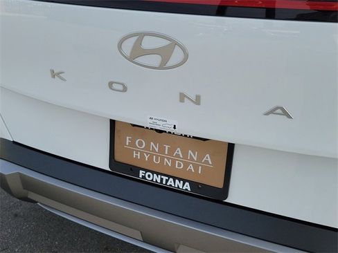 New 2026 Hyundai Kona SEL Premium image 23