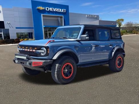 Used 2023 Ford Bronco Wildtrak AWD/4WD image 33