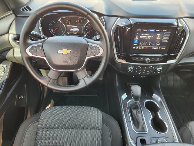 Used 2023 Chevrolet Traverse LT FWD image 26