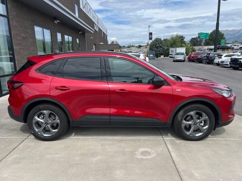 Used 2025 Ford Escape ST-Line w/ Tech Pack #1 AWD/4WD image 6