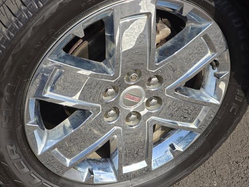 Used 2017 GMC Acadia Limited SLT image 24