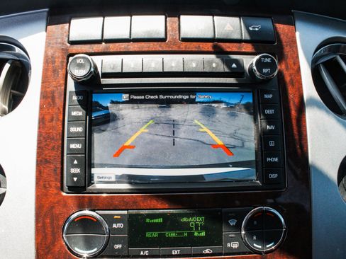 Used 2013 Ford Expedition EL King Ranch RWD image 21