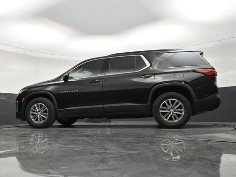 Used 2023 Chevrolet Traverse LT FWD image 20
