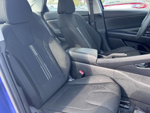 Used 2021 Hyundai Elantra SEL image 6