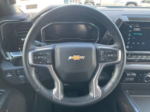Used 2024 Chevrolet Silverado 2500 LT w/ All Star Edition AWD/4WD image 3