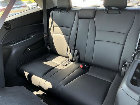 Used 2021 Honda Pilot Special Edition image 25