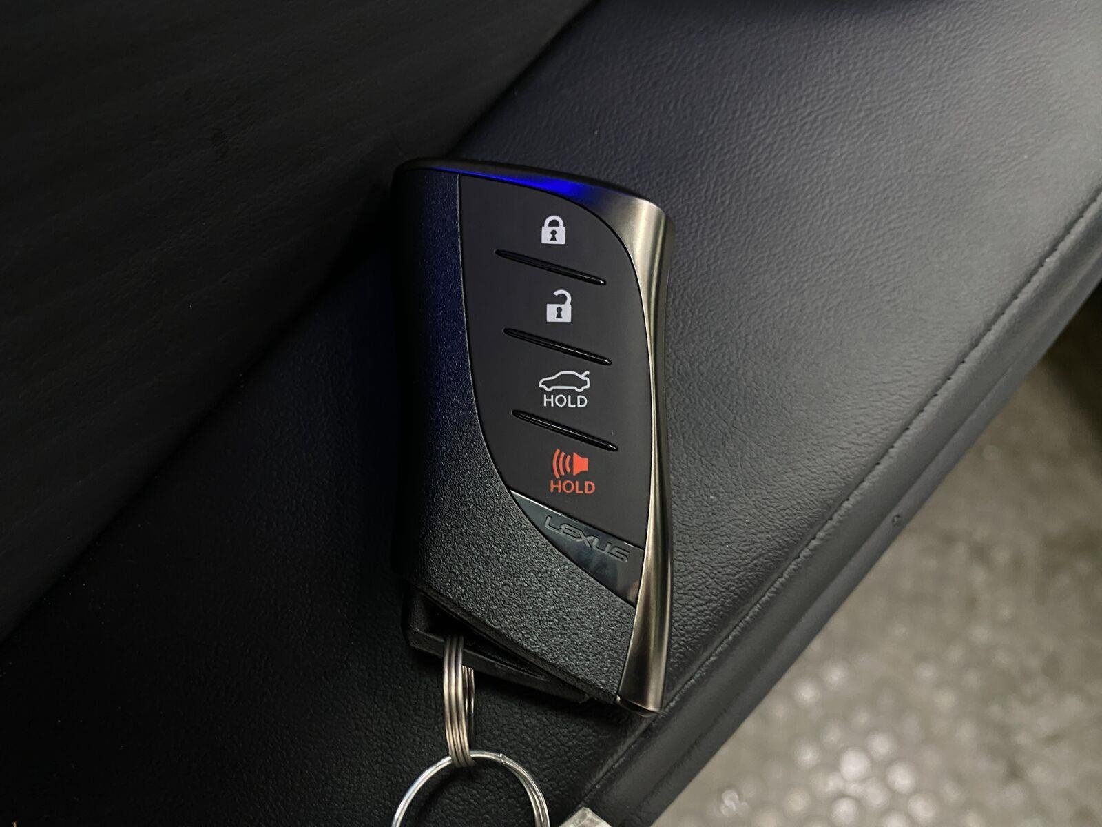 New 2026 Lexus ES 350h AWD w/ Convenience Package image 33