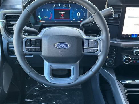 New 2026 Ford F350 Lariat w/ FX4 Off-Road Package image 14