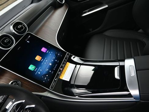 New 2026 Mercedes-Benz GLC 300 4MATIC image 14