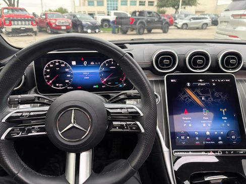 Used 2024 Mercedes-Benz C 300 Sedan image 7