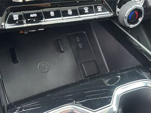 Used 2024 Chevrolet Silverado EV RST image 20