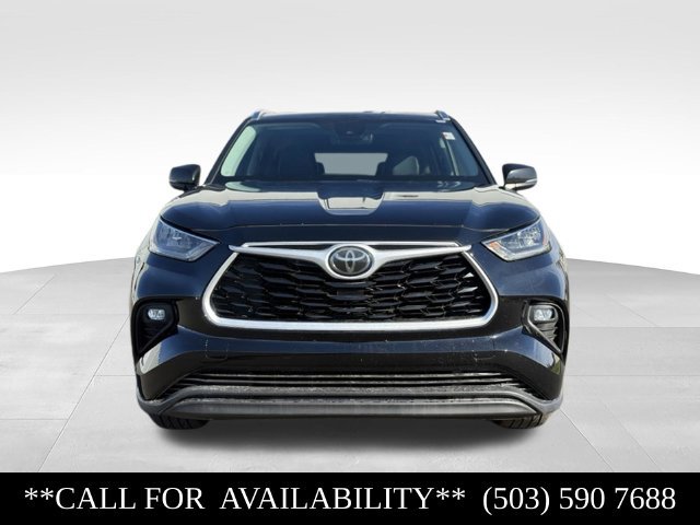 Used 2020 Toyota Highlander XLE AWD/4WD image 10