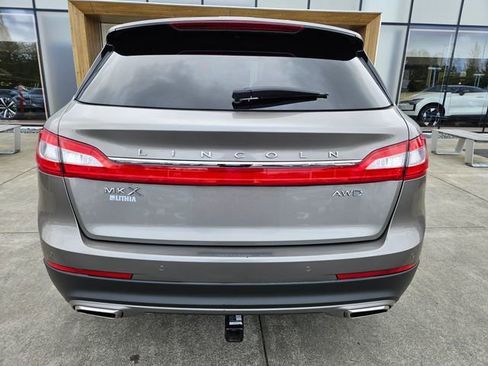 Used 2016 Lincoln MKX Reserve w/ Technology Package AWD/4WD image 6