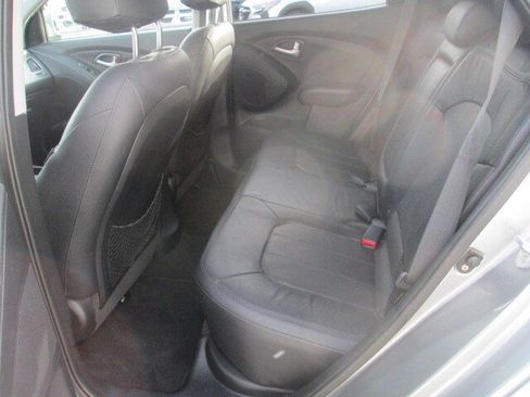 Used 2013 Hyundai Tucson Limited w/ Premium Pkg image 11