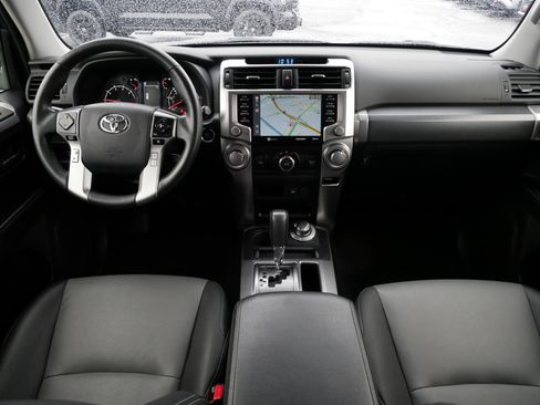 Certified 2022 Toyota 4Runner SR5 Premium w/ Moonroof Package image 10