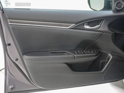 Used 2020 Honda Civic EX-L image 17