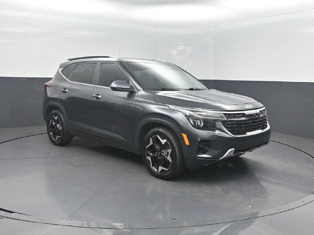 Used 2024 Kia Seltos EX FWD image 34