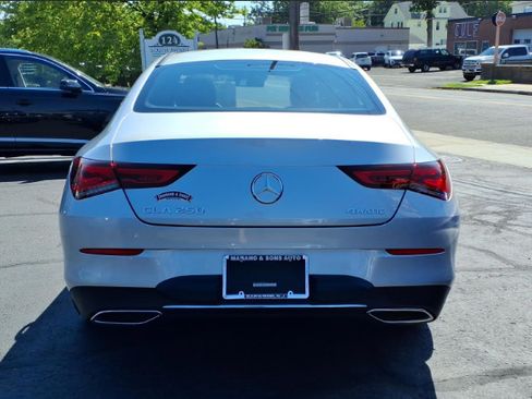 Used 2023 Mercedes-Benz CLA 250 4MATIC image 4