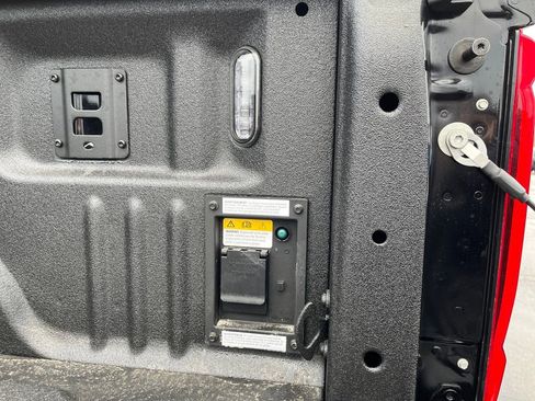 New 2026 Ford F250 Platinum image 34