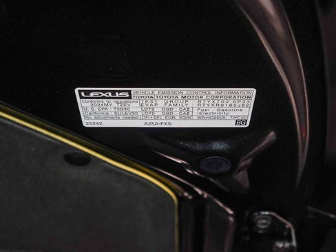 Used 2024 Lexus RX 450h Luxury image 29