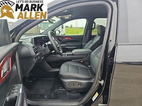 Used 2026 Chevrolet Traverse Z71 AWD/4WD image 19